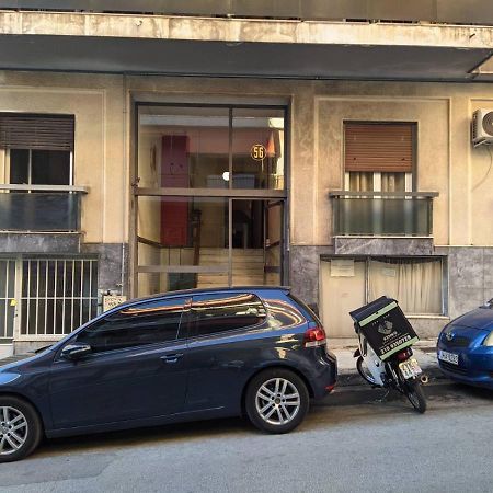 2 Bedrooms Apartment Center Of Athens 4 Min Subway Dış mekan fotoğraf